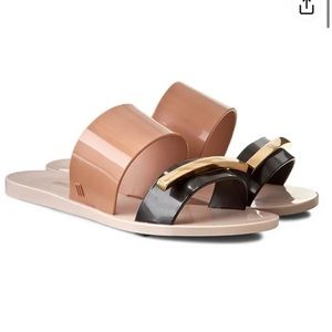 BLOGGERS’ FAVE! Melissa Wonderful II AD 31741 Jelly Slide Sandal in Pink/Black 8